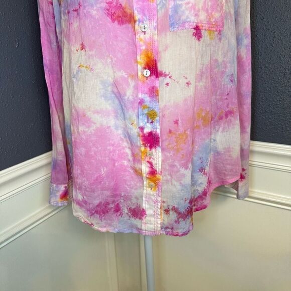 Anthropologie Pilcro The Cate Classic Tie-Dye Buttondown - Picture 5 of 10